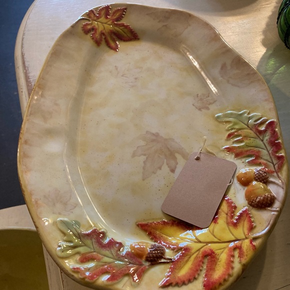 Large Salad Bowl and Serving Tray - Picture 5 of 5